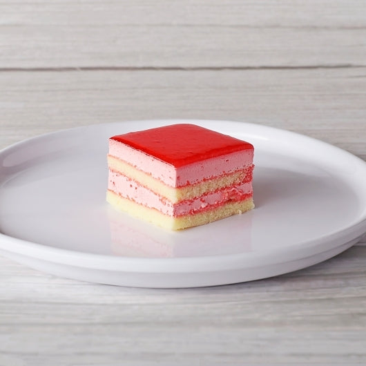 King's Pastry Strawberry Mini Mousse Cake, precut, 1 x 3.25 lb Case - Bakery & Desserts - image 2