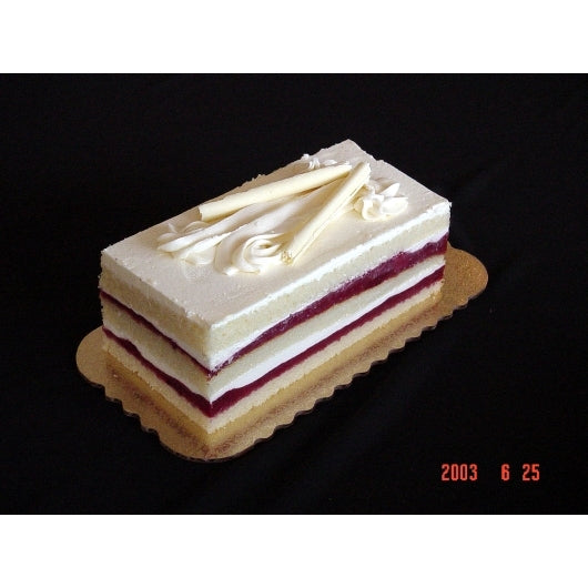The Original Cakerie 12" x 16" Strawberry Shortcake, 6-Cut, 2 x 5.24 KG Case - DOT product image 5