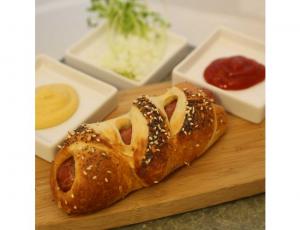 Sweet Street Black Angus Hot Dog Handcarfted Pretzel (6 OZ, 48 Per Case)