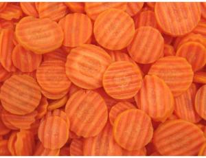 Commodity Vegetables Medium Crinkle Cut Carrot, 2 Pound - 12 per case.