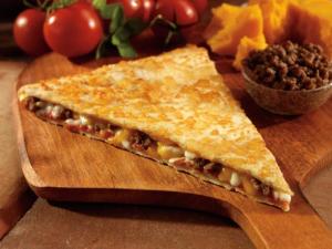 Conagra Gilardi The Max Whole Grain Chicken Pizza Quesadilla, 5