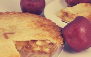 Foxtail Foods Unbaked Apple Pie, 46 Ounce - 6 per case.