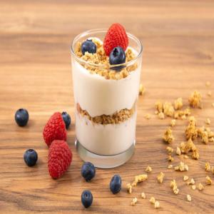 Upstate Farms Lowfat Blended All Natural Vanilla Yogurt, 5 Pound4 per case.