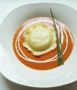 San Rallo Wavy Hexagon Four Cheese Ravioli, 6 Pound - 1 each.