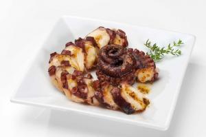 Pana Pesca Octopus Whole Cleaned Skin Pack (17.6 Oz, 8 Per Case)