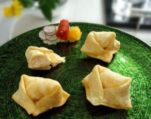 Cuisine Innovations Crab Rangoon - Asian Appetizer -- 100 per ca