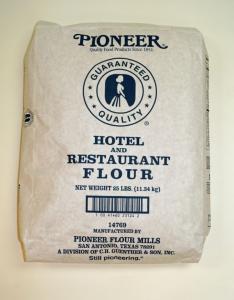 Ch Guenther Hotel and Restaurant Flour, 25 Pound