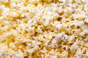 Commodity Popcorn Ready-To-Make Yellow Popcorn Kernels (2 lbs, 12 Per Case)