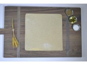 Ultra Thin Crust 12" x 12" Par-Baked, Square Thin Crust Flatbread Shell/Flatbread, 40 x 7.8 oz Case