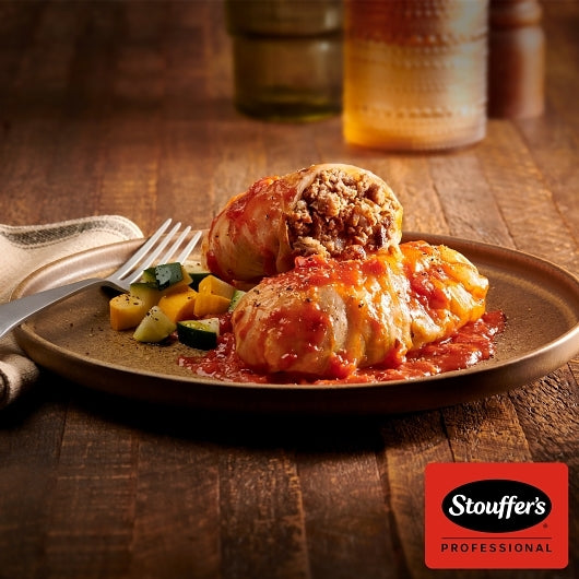 Nestle Stouffers Stuffed Cabbage with Beef in Sauce, 4 x 5.75 lb Case - GS1 plated product image