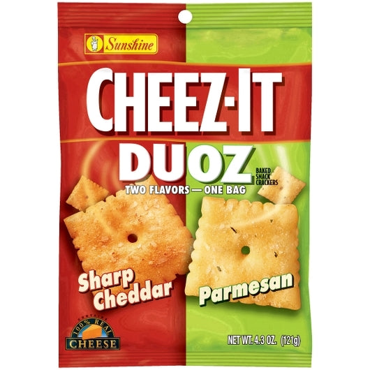 Sunshine Cheez It Sharp Cheddar & Parmesan Snack Mix, 6 x 4.3 oz Case - Front/center packaged product image