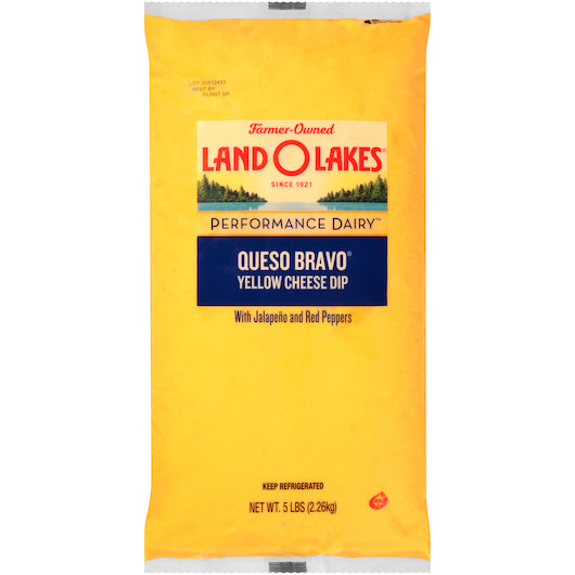Land O Lakes Performance Sauces Queso Bravo Yellow Cheese Dip With Jalapeno And Red Pepper, 6 x 5 lb Case - Cheese &