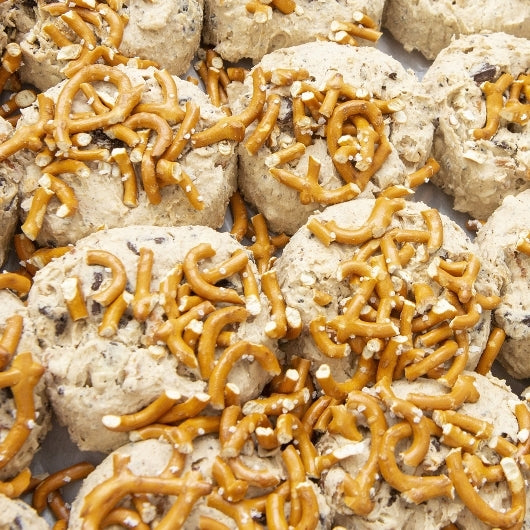 David's Cookie Dough Chaos Decadent Cookie Dough, 80 x 4.5 oz Case - DOT product image 3