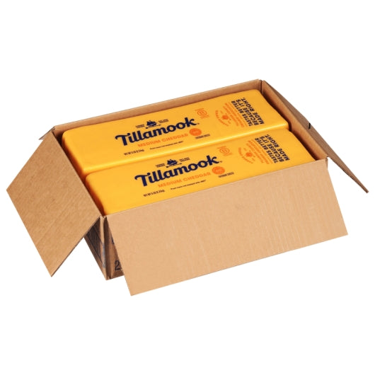 Tillamook Cheddar Medium Yellow Cheese, 2 x 5 lb Case - GS1 open-case image