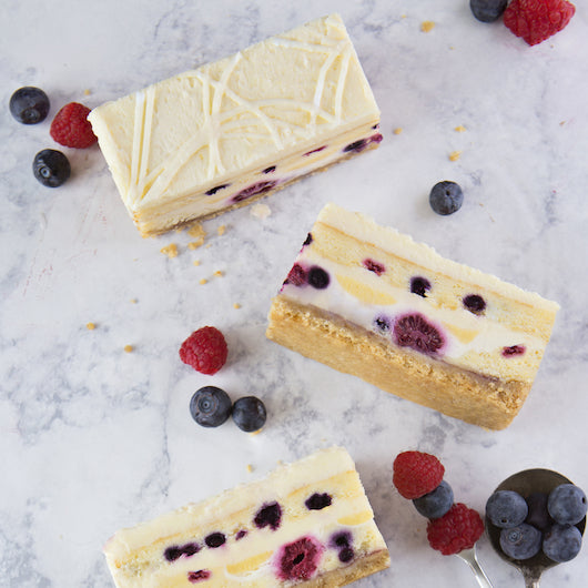 Sweet Street Non-GMO Summer Berry Dessert Stack, 8 x 2.56 lb Case - DOT product image 7