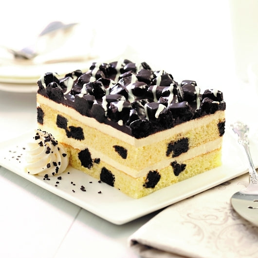 Inspired By Happines LAYERED COOKIES N CREAM CAKE, 12 x 16.5 oz Case - DOT product image 3