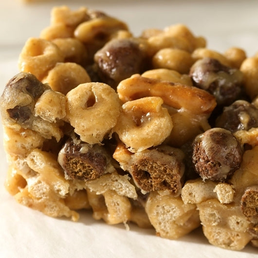 Cocoa Puffs Cereal Bulk Pack, 4 x 2.188 lb Case - DOT product image 7