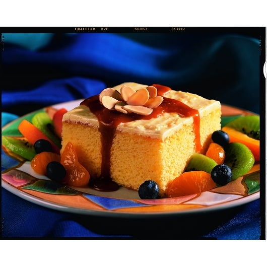 Sara Lee 12" x 16" Orange Sheet Cake, 4 x 75 oz Case - GS1 styled product image