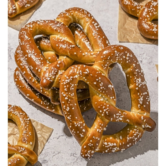 J and J King Baked Pretzels, 50 x 5 oz Case - Popcorn, Pretzels & Snack Mix