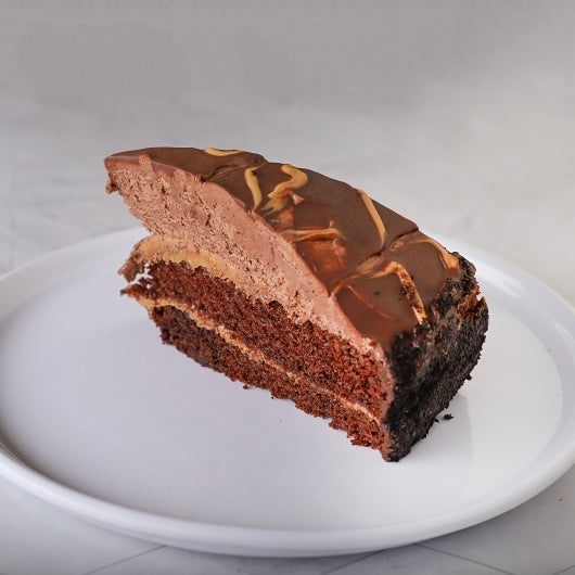 Diannes Gourmet Desserts Milk Chocolate Caramel Galaxy Cake, 14 Slices per Cake, 2 x 92 oz Case - DOT product image 6