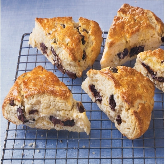 Pillsbury Place & Bake Scone Dough Chocolate Chunk, 96 x 96 x 3.75 oz Case - DOT product image 7