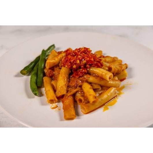 Savor Crushed Calabrian Chili Peppers, 2 x 4.4 lb Case - Spices Seasonings