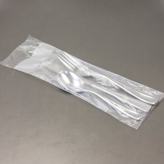 Tuffgards High Density 3.5 Inch X 10.75 Inch Flat Pack Silverware Bag, 1 x 2000 x 2000 each Case - GS1 product-in-use image