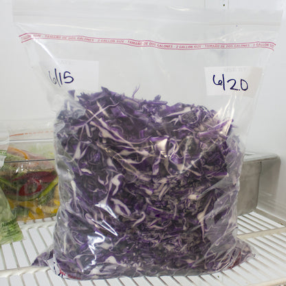 Zipgards ZIPGARD FREEZER BAG TWO GALLON 2.7MIL, 1 x 100 x 100 each Case - GS1 product-in-use image