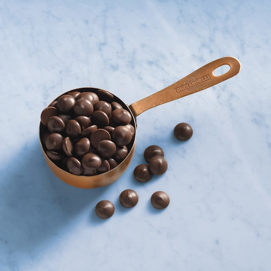 Ghirardelli 60% Cacao Chocolate Chip, 1 x 560 oz Case - Pantry Ingredients - image 2