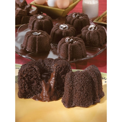 Dianne's CHOCOLATE BUNDT CAKE With CHOCOLATE FILLING, 48 x 4 oz Case - DOT product image 3