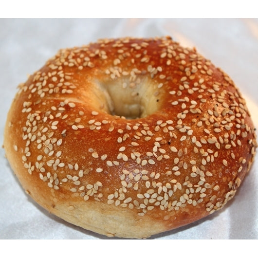 Davidovich Sesame Bagels, 60 x 5.25 oz Case - Breads, Rolls & Buns