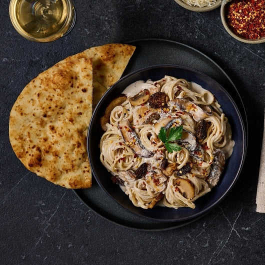 Stonefire GARLIC NAAN BREAD, 6 x 8 PC Case - DOT product image 3