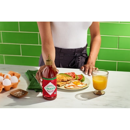 Tabasco Sriracha Hot Sauce Bottle, 6 x 20 oz Case - DOT product image 3