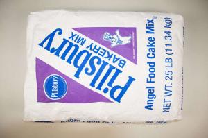 Pillsbury General Mills Dry Cake Mix Angel Food 25 lbs (PACK OF 1)
