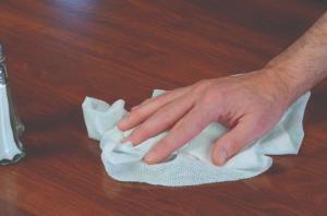 (Price/Pack)Atlantic Mills 8252A White Medium Weight Wipe 13.5 X