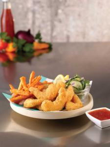 Trident Seafoods Golden Ale Battered Shrimp, 10 Pound - 1 each.