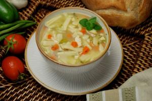 Taste Traditions Chicken Noodle Soup, Frozen Soup (8 Lb. Bags, 2 Per Case)