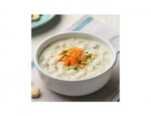 Campbells New England Clam Chowder Soup, 4 Pound - 3 per case.