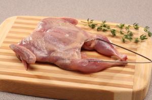 Manchester Farms Semi Boneless Quail, 4-5 Ounce - 24 per case.