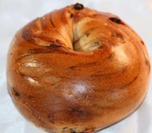 Davidovich Ready To Bake Cinnamon Raisin Bagel (5.25 OZ, 60 Per Case)