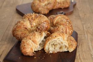 Sweet Street Multigrain Croissant Pre-Proofed, 0 G Trans Fat (3.5 OZ, 54/Case)