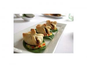 Cuisine Innovations Appetizer Tenderloin Of Beef En Croute, 100 Per Case