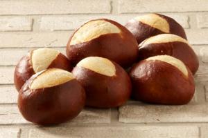 Gonnella Pretzel Dinner Roll, 1.5 Ounce - 96 per case.