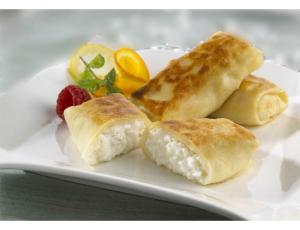 Cuisine Innovations Cheese Blintz - 144 per case.