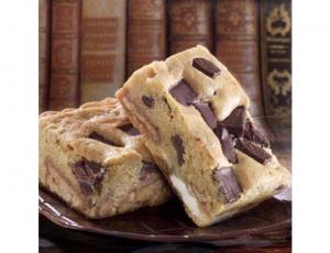 Sweet Street 16 Slice Blondie Toffee Crunch Dessert Bar (3.06 lbs, 4 Per Case)
