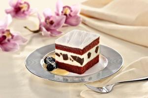 The Original Cakerie Red Velvet Dessert Cake (160 OZ, 2 Per Case)