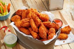 Crispy Fliers Fully Cooked Dusted Spicy Chicken Wings, 5 Pound -