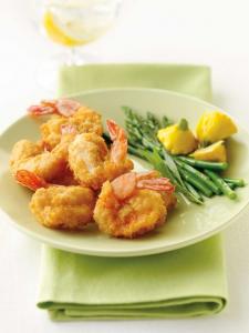 King And Prince Seafood Lightly Dusted Shrimp, 2.5 Pound - 4 per case.