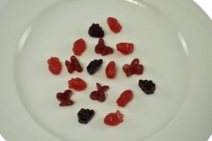 Motts Mixed Berry Fruit Snacks, 1.6 Ounce -- 144 per case.