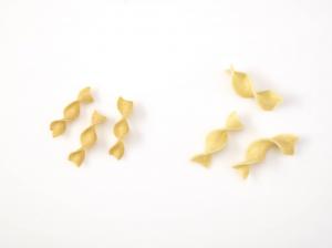 Dakota Growers Dagr 51% Whole Wheat Wide En 2/5, 10 Pound (1 Pk)